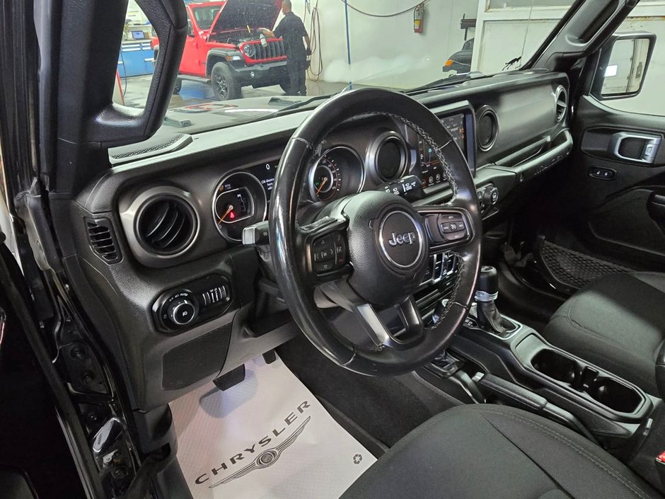 Jeep Wrangler Unlimited Sport 2021-7