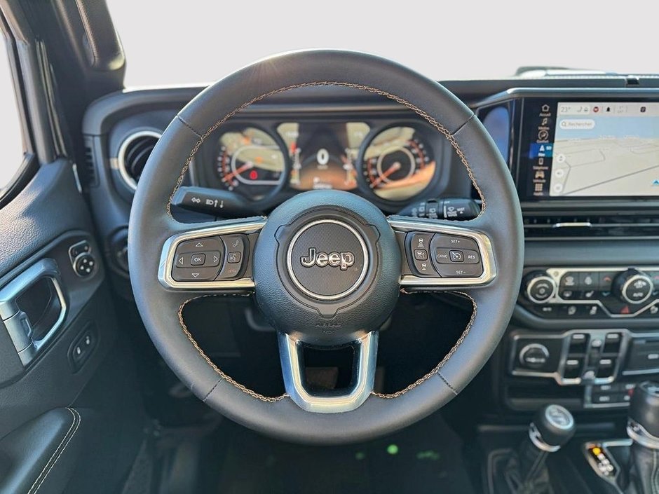 2024 Jeep Wrangler SAHARA 4X4 // TEMPS FROID // 2 TOITS-8