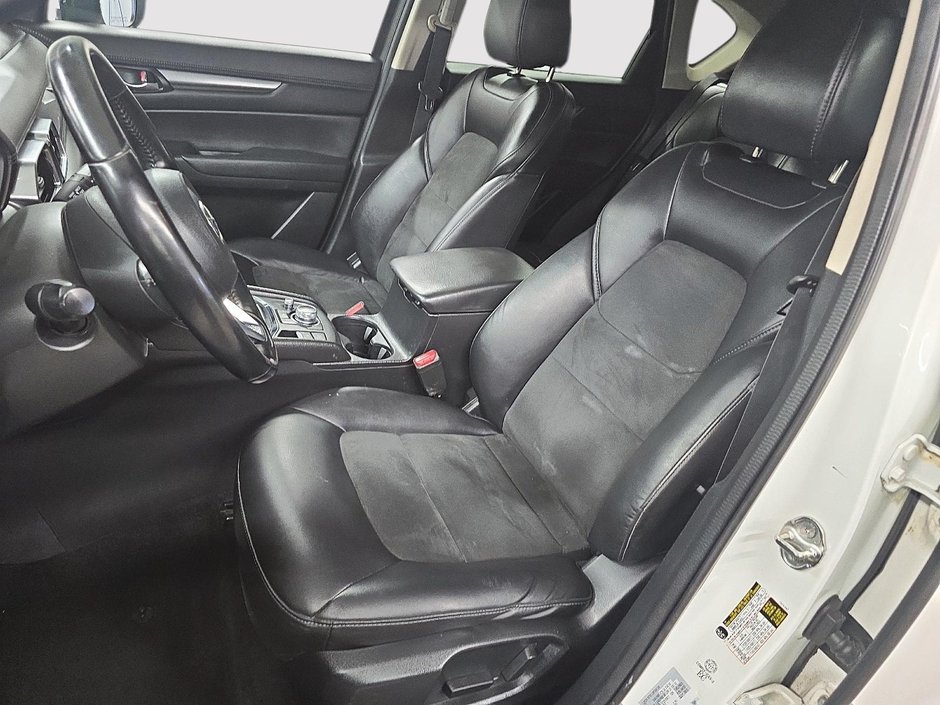2021 Mazda CX-5 GS // AWD // MAZDA-8