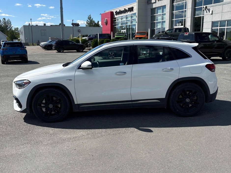 Mercedes-Benz GLA AMG GLA 35 2022-1