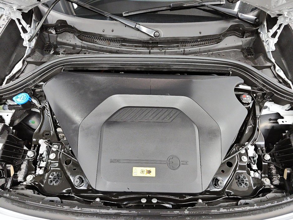 MINI Countryman SE ALL4 // EV 2025-7