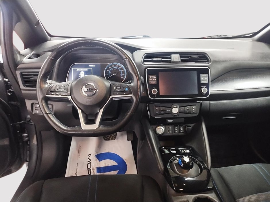 Nissan Leaf SV 40KW/H 2020-9