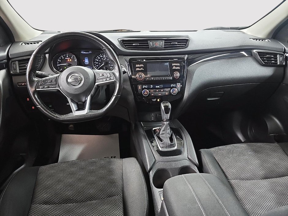 Nissan Qashqai SV AWD // TOIT OUVRANT 2018-9