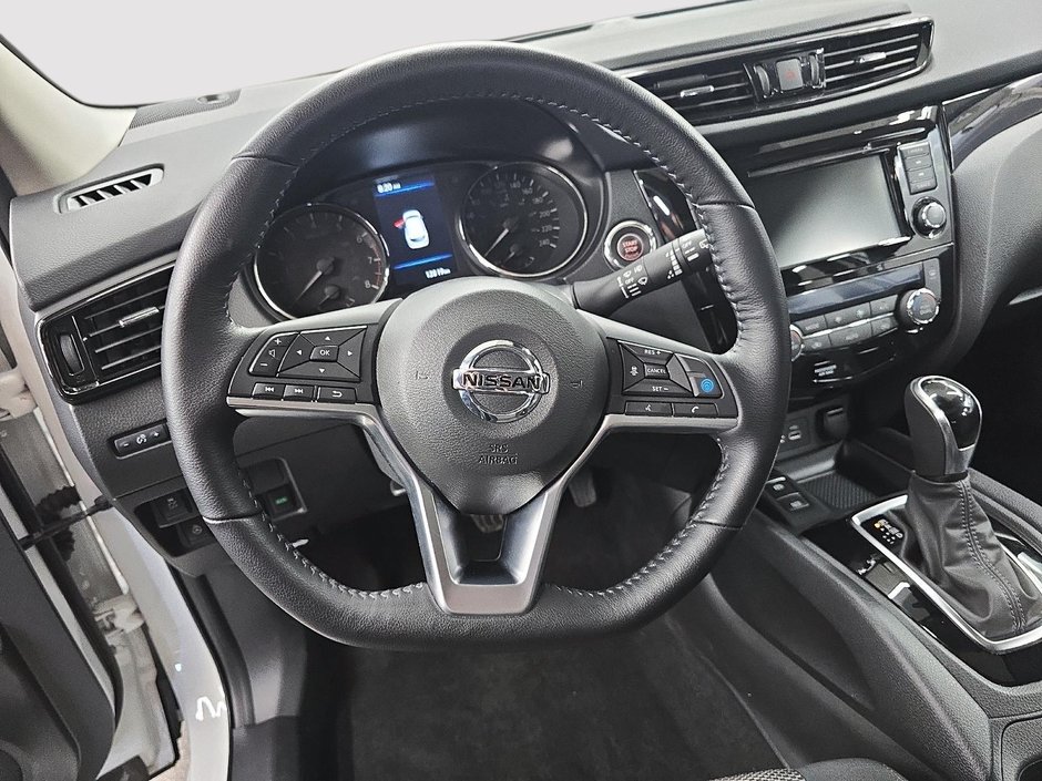2023 Nissan Qashqai SV AWD // TOIT OUVRANT // SIÈGES CHAUFFANTS-11