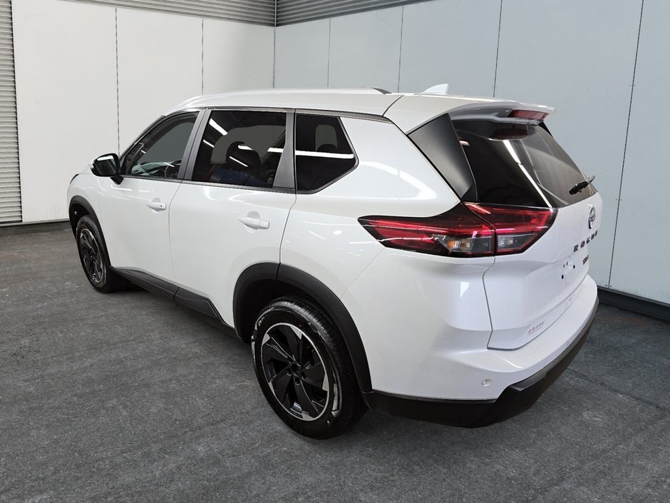 Nissan Rogue SV // AWD // CVT 2024-3