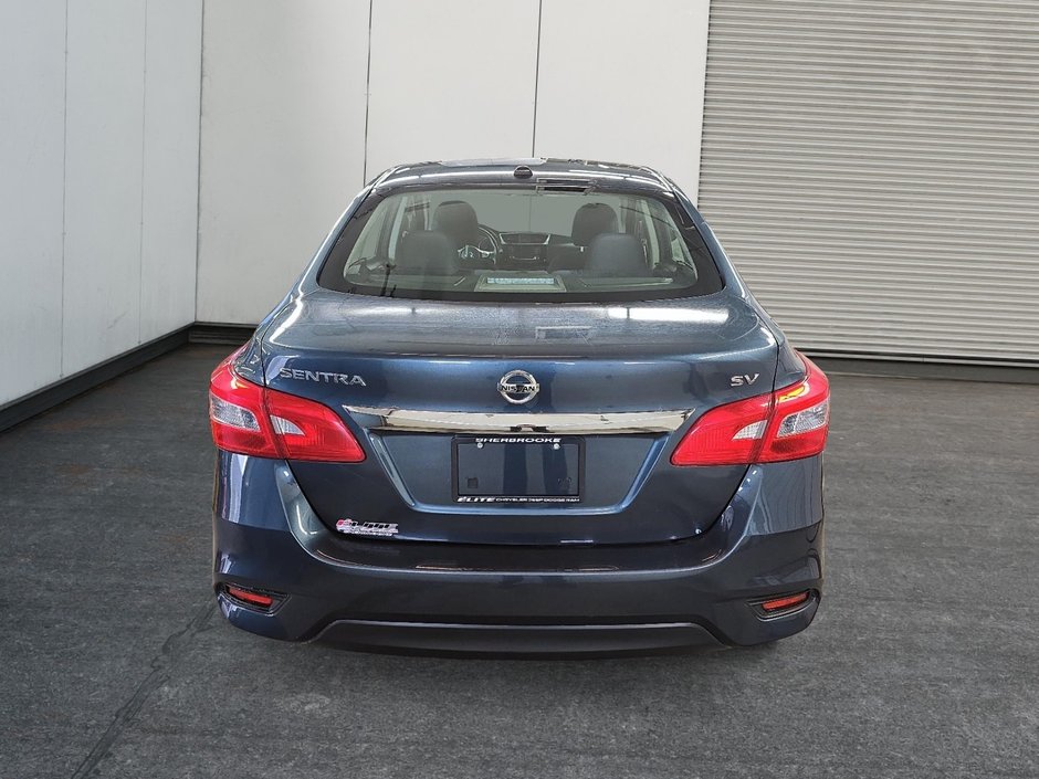 Nissan Sentra SV // TOIT // SIÈGES CHAUFFANTS 2018-2