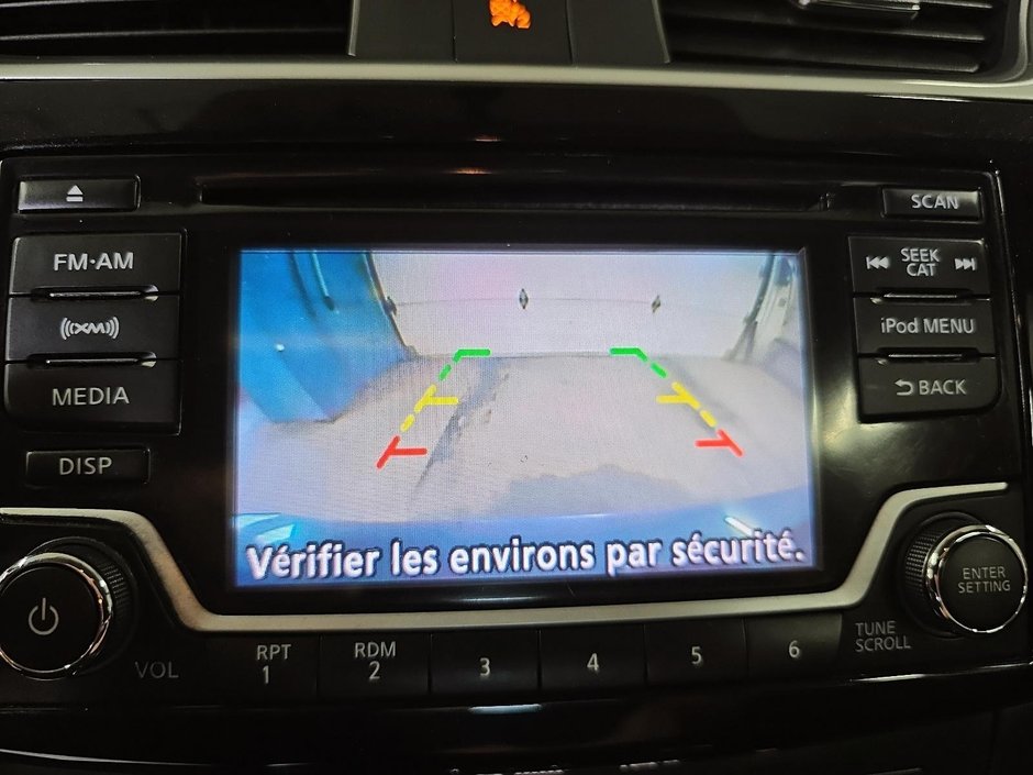 Nissan Sentra SV // TOIT // SIÈGES CHAUFFANTS 2018-16