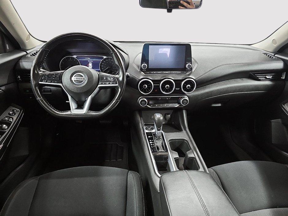 Nissan Sentra SENTRA // SV // NISSAN 2022-9