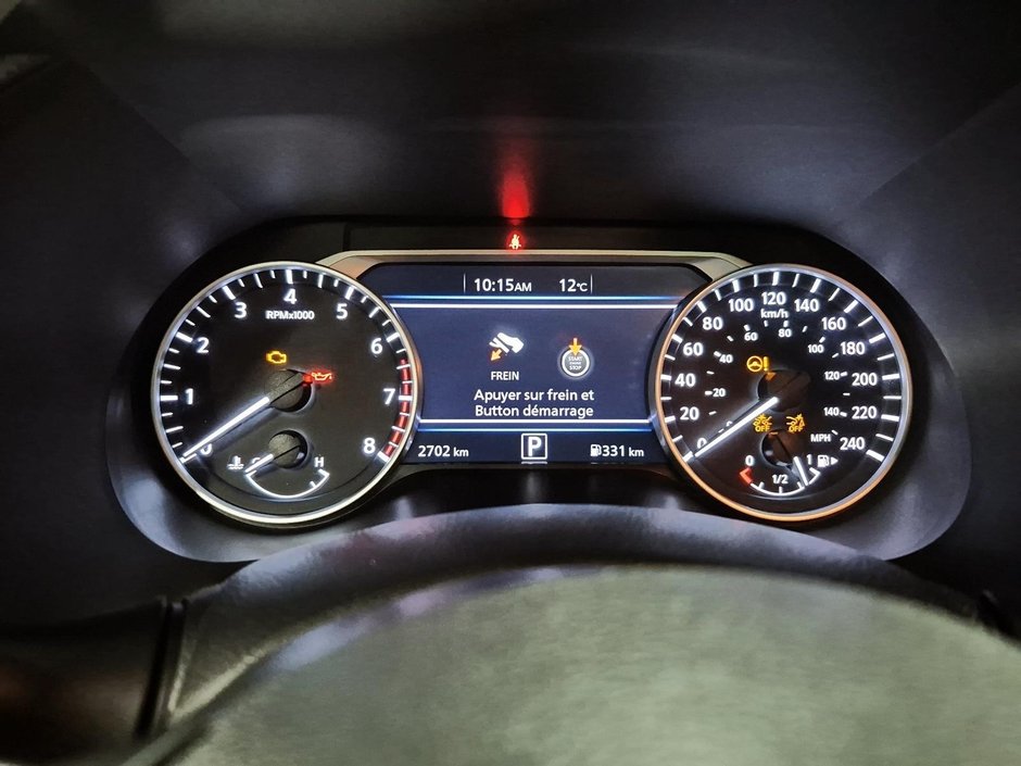 2025 Nissan Sentra SR / SENTRA / NISSAN // MAG  SUR PNEUS HIVERS INCLUS-13