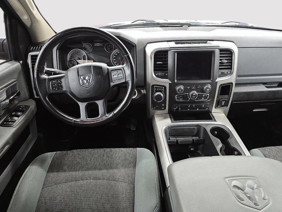 Ram 1500 Classic WARLOCK 4X4 CREW CAB // V8 // TOUT ÉQUIPÉ 2019-9