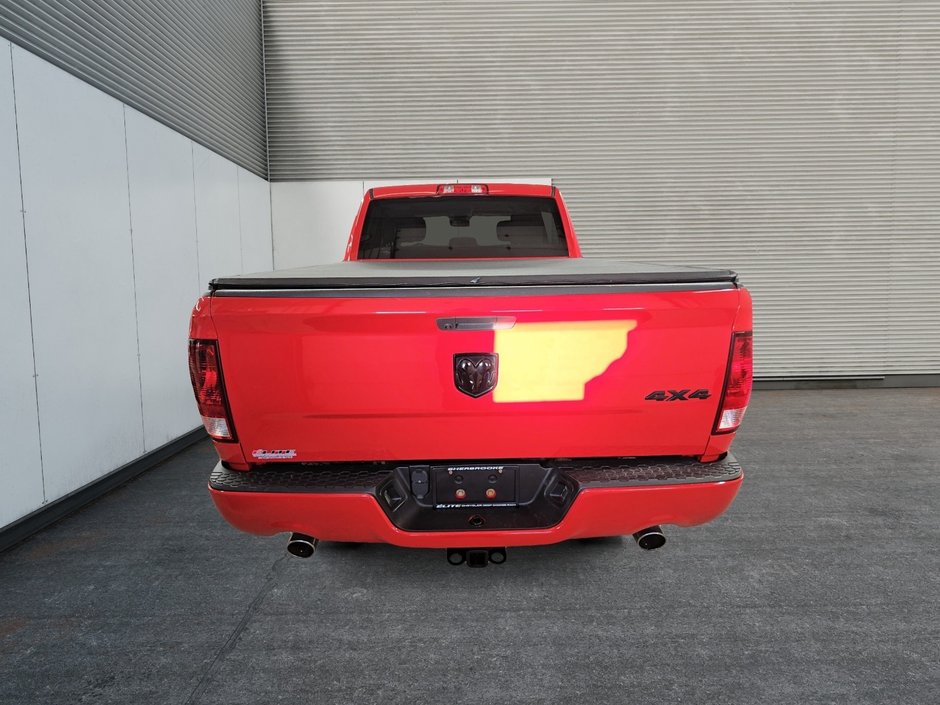 Ram 1500 Classic EXPRESS // RAM 1500 // CREW CAB 2020-2