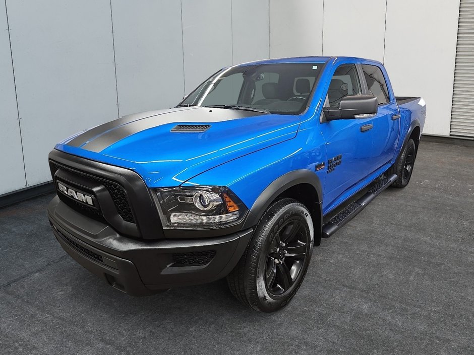 2021 Ram 1500 Classic WARLOCK 5.7L V8 4X4 CREWCAB in Sherbrooke, Quebec