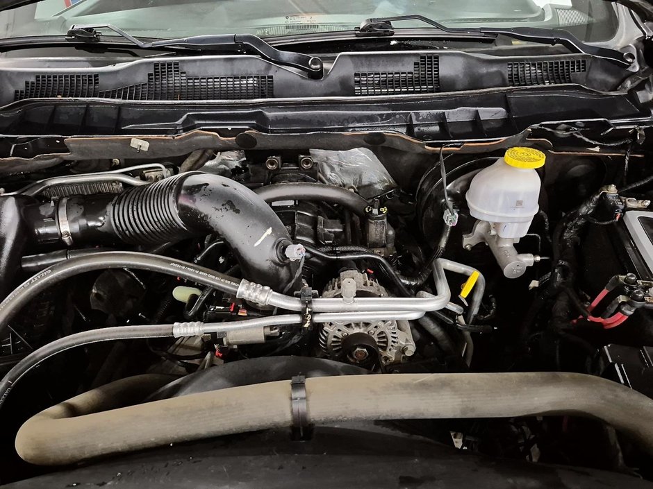 2021 Ram 1500 Classic WARLOCK / HEMI / V8-7