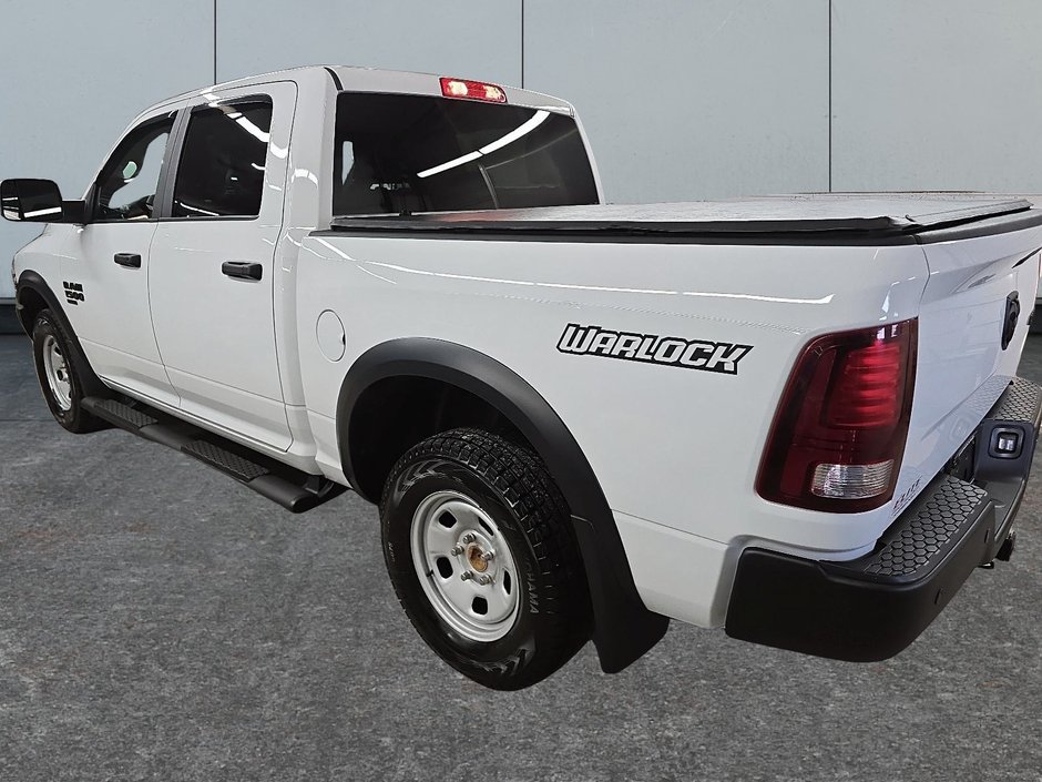 2021 Ram 1500 Classic WARLOCK // PENTASTAR-3