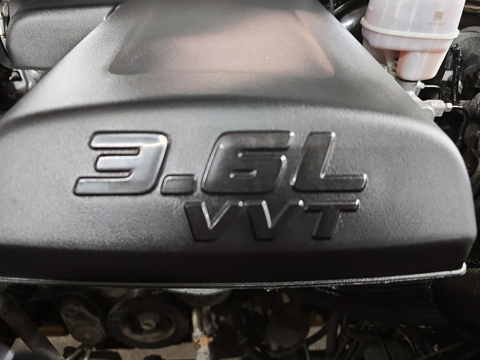 2021 Ram 1500 Classic WARLOCK // PENTASTAR-5