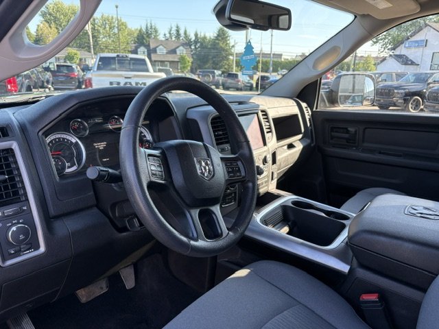 Ram 1500 Classic Express 2022-6
