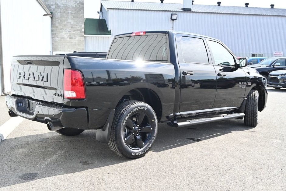2023 Ram 1500 Classic EXPRESS-3