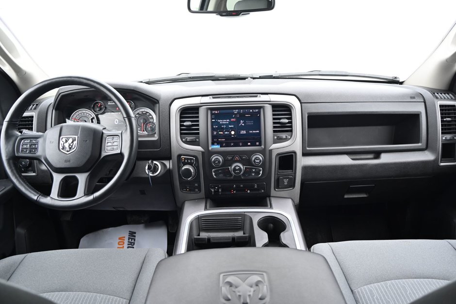 2023 Ram 1500 Classic EXPRESS-9