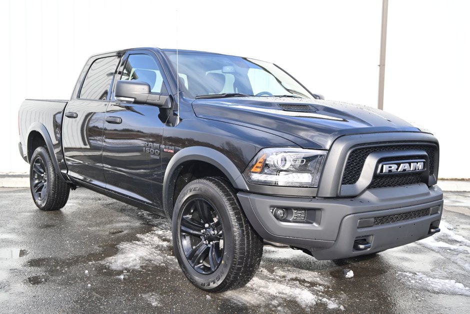 2024 Ram 1500 Classic WARLOCK-1