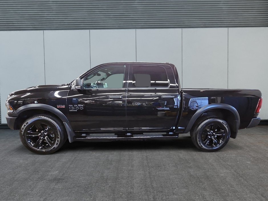 Ram 1500 Classic WARLOCK 4X4 CREW CAB // V8 2024-4