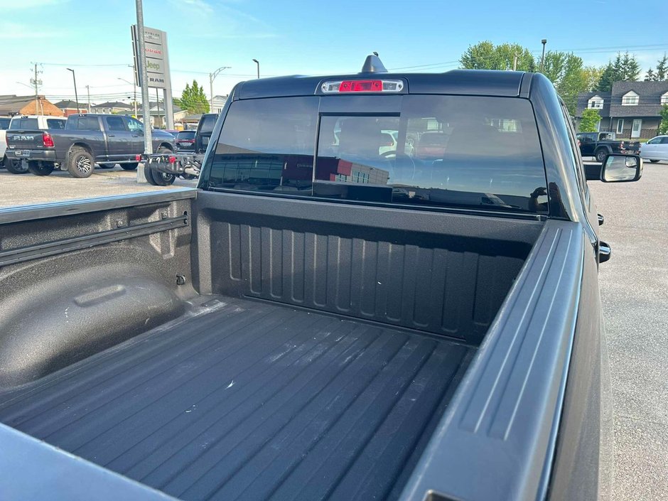 2021 Ram 1500 SPORT // CREWCAB // HEMI 5.7L-10