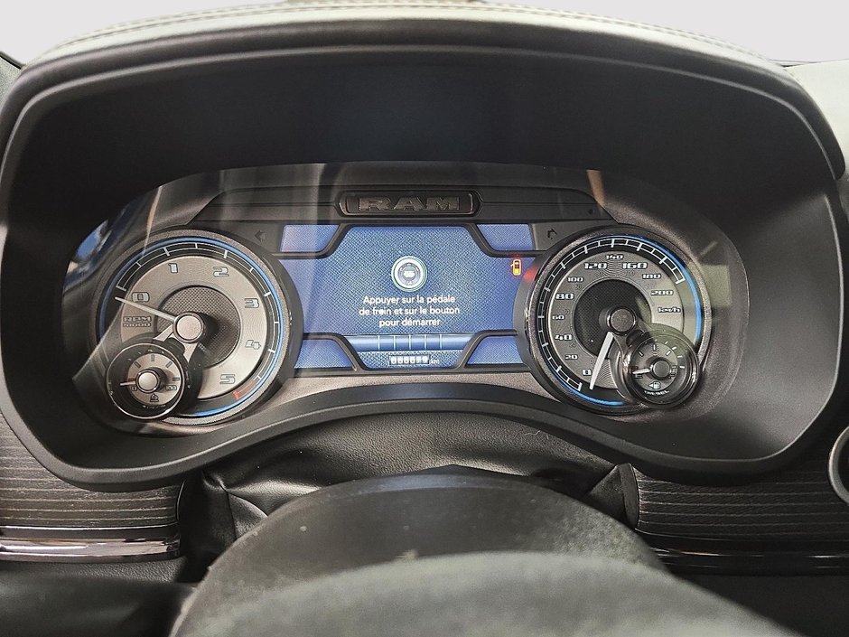 2022 Ram 1500 LIMITED 4X4 CREW CAB // DIESEL // 3.92-13