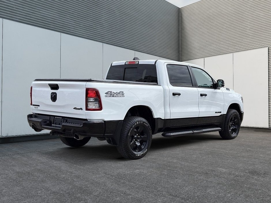2023 Ram 1500 BIG HORN 4X4 CREW CAB // V8 // BACK COUNTRY-4