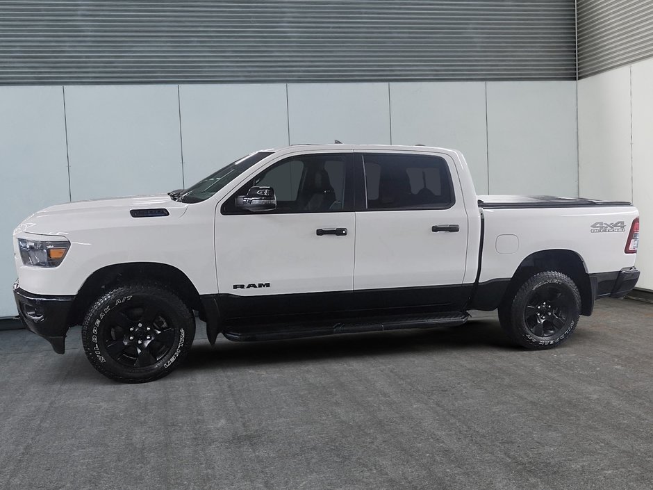 Ram 1500 BIG HORN 4X4 CREW CAB // V8 // BACK COUNTRY 2023-4