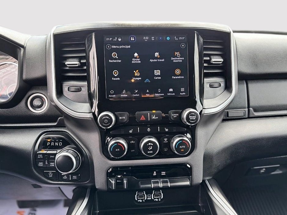 2023 Ram 1500 BIG HORN 4X4 CREW CAB // V8 // BACK COUNTRY-14