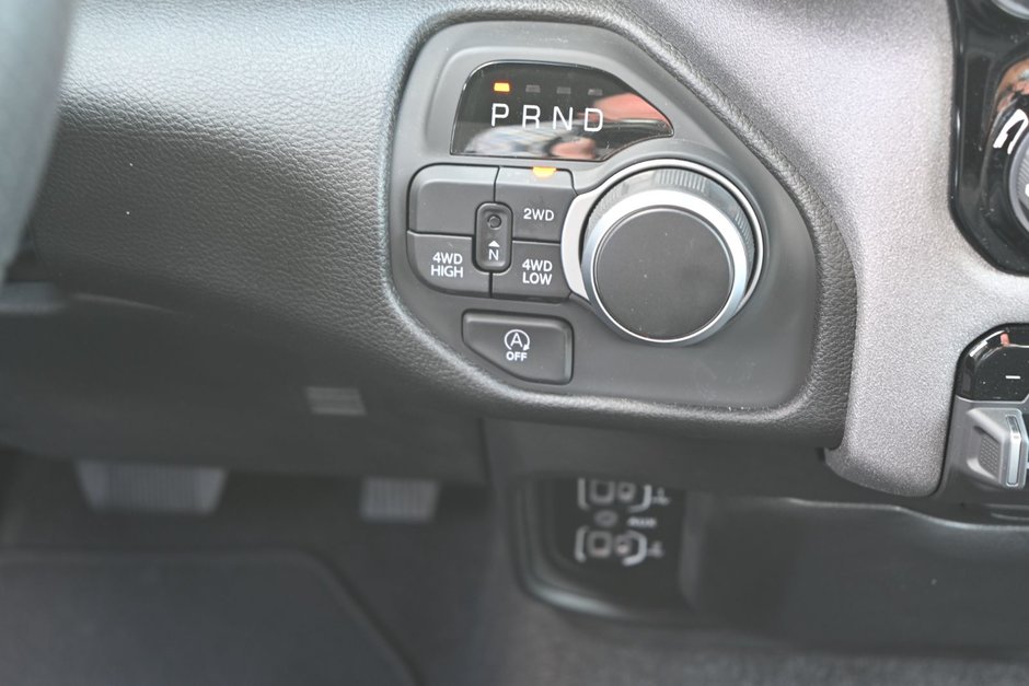 2025 Ram 1500 TRADESMAN-15