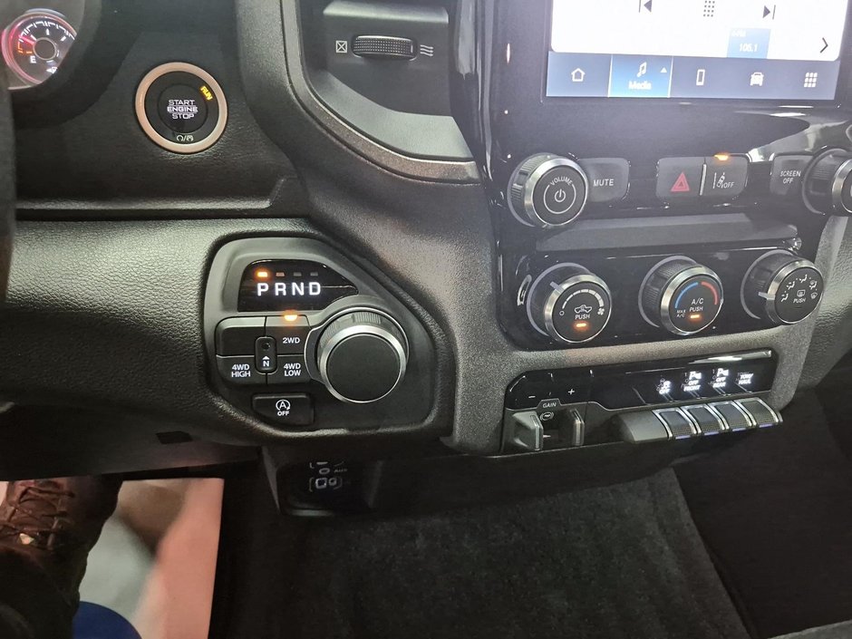 Ram 1500 TRADESMAN 2025-14