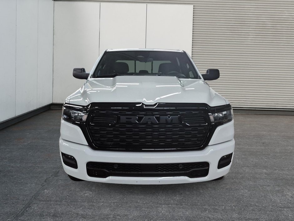 Ram 1500 TRADESMAN 2025-1