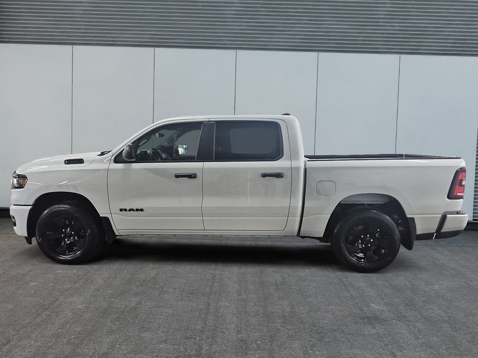2025 Ram 1500 TRADESMAN-4