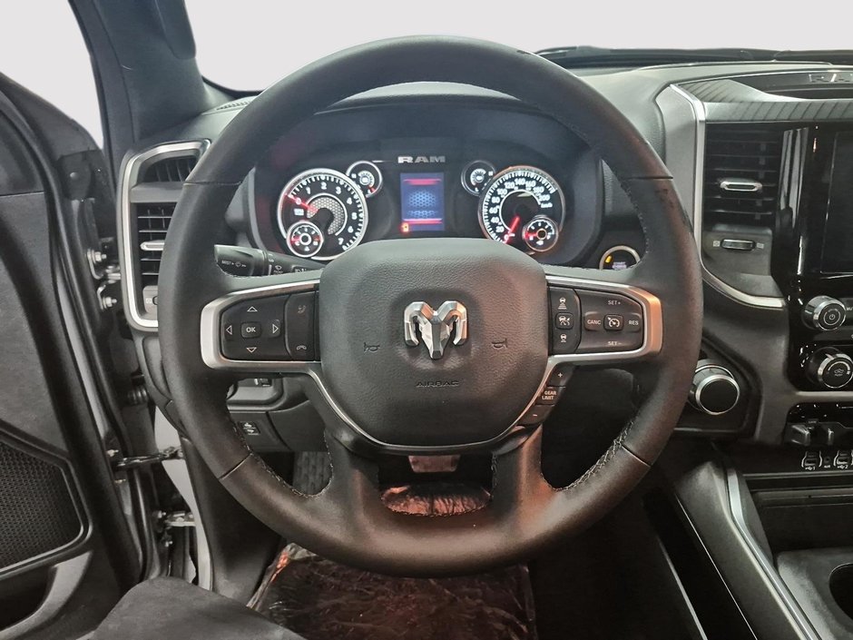 2025 Ram 1500 BIG HORN SPORT 4X4 CREW CAB-16