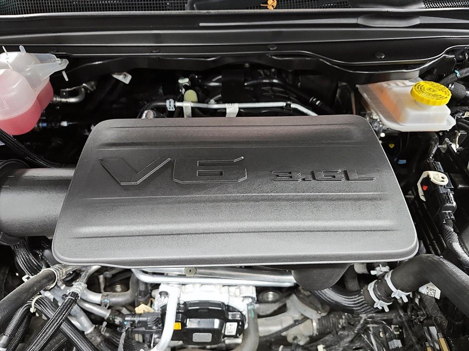 2025 Ram 1500 BIG HORN SPORT 4X4 CREW CAB-5