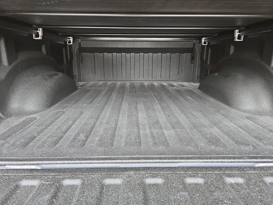2025 Ram 1500 TRADESMAN 4X4 CREW CAB-15