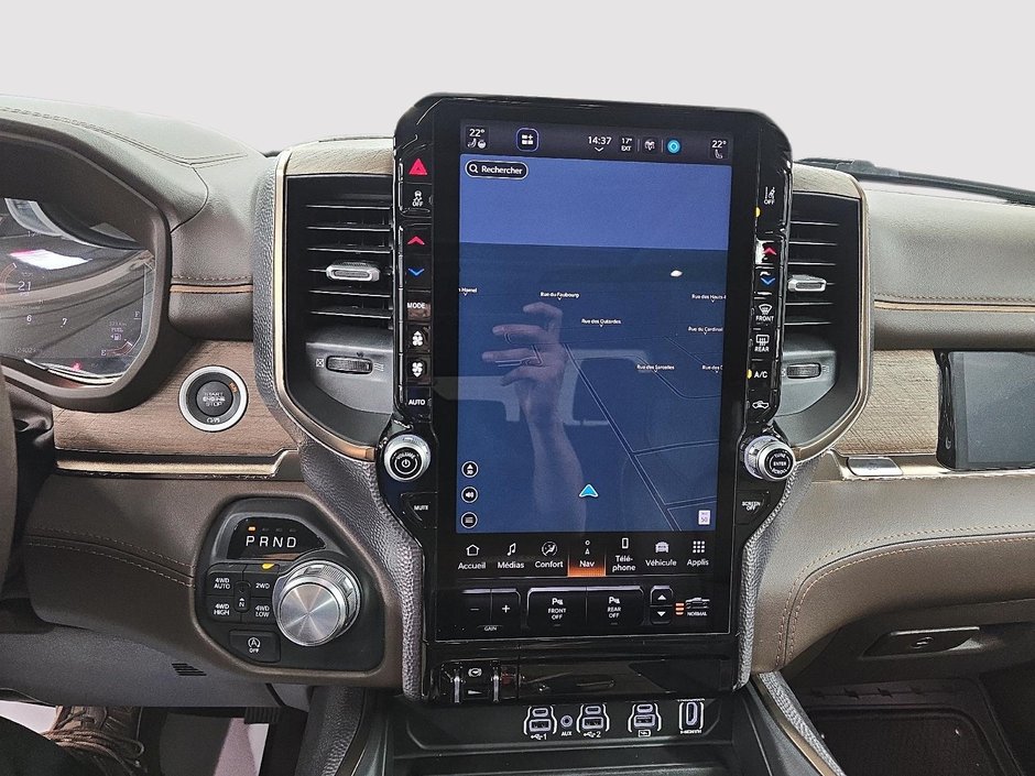 2025 Ram 1500 LIMITED LONGHORN 4X4 CREW CAB // LONG BOX-19