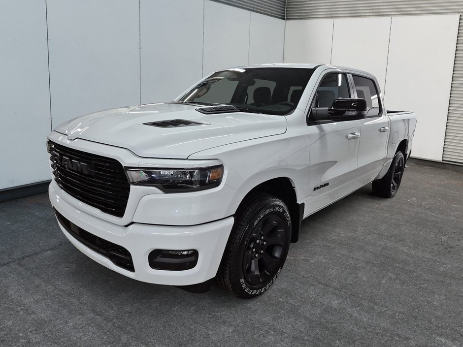 2026 Ram 1500 SPORT in St-Jean-Sur-Richelieu, Quebec