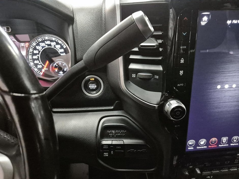 2021 Ram 2500 BIG HORN // 2500 // RAM // HD-14