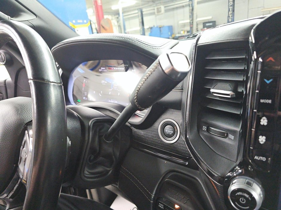 Ram 2500 LIMITED // 2500 // RAM // HD 2023-14