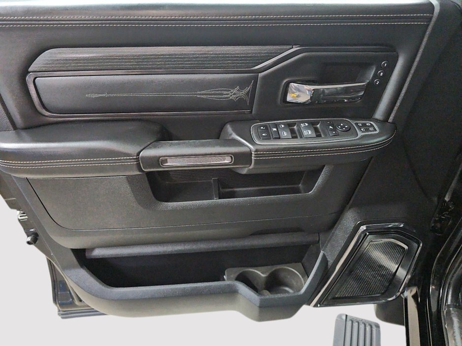 Ram 2500 LIMITED // 2500 // RAM // HD 2023-10