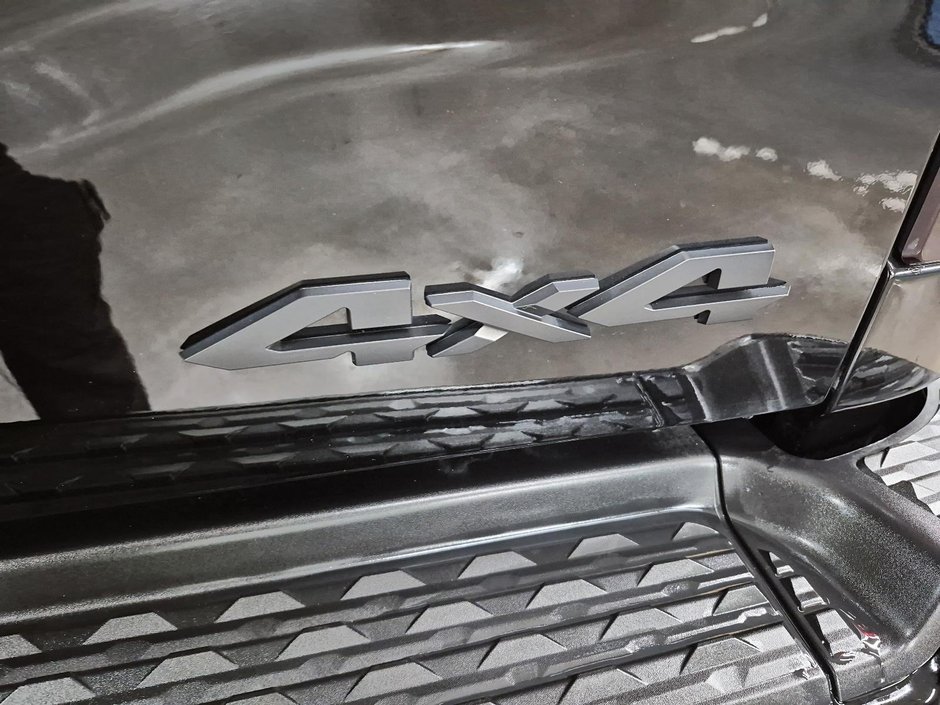 2024 Ram 2500 BIG HORN / 2500 / DIESEL / CUMMINS-15