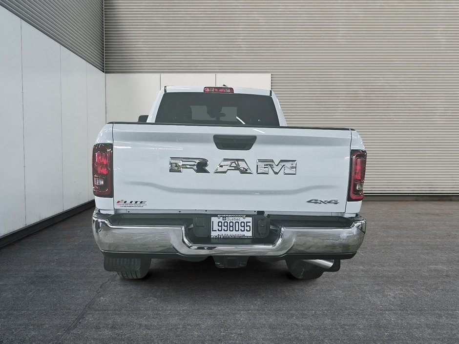 2025 Ram 2500 TRADESMAN 4X4 CREW CAB // DIESEL // 6,4 BOITE-2
