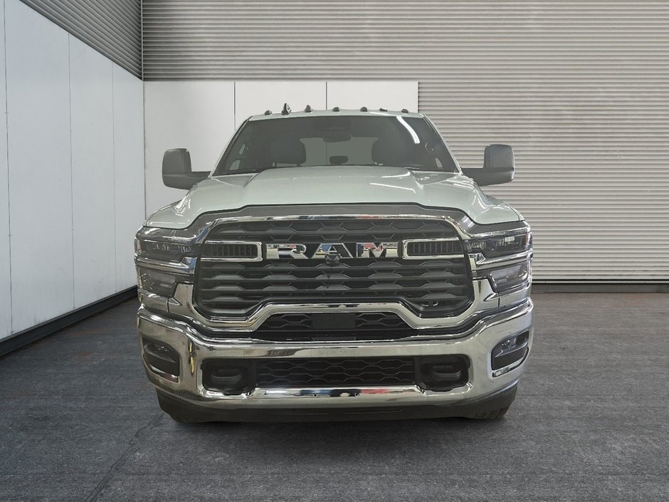 2025 Ram 2500 TRADESMAN 4X4 CREW CAB // DIESEL // 6,4 BOITE-1