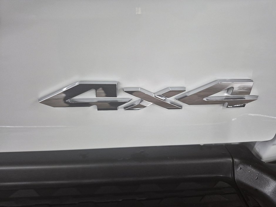 2025 Ram 2500 TRADESMAN 4X4 CREW CAB // DIESEL // 6,4 BOITE-26