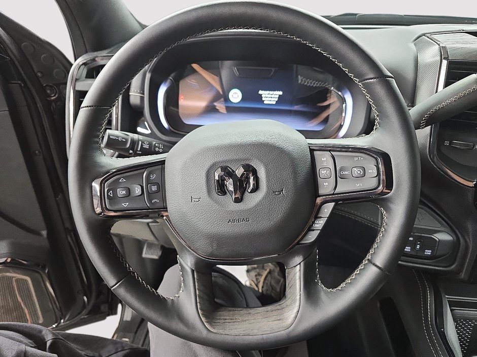 Ram 2500 LIMITED 4X4 CREW CAB // DIESEL 2025-11