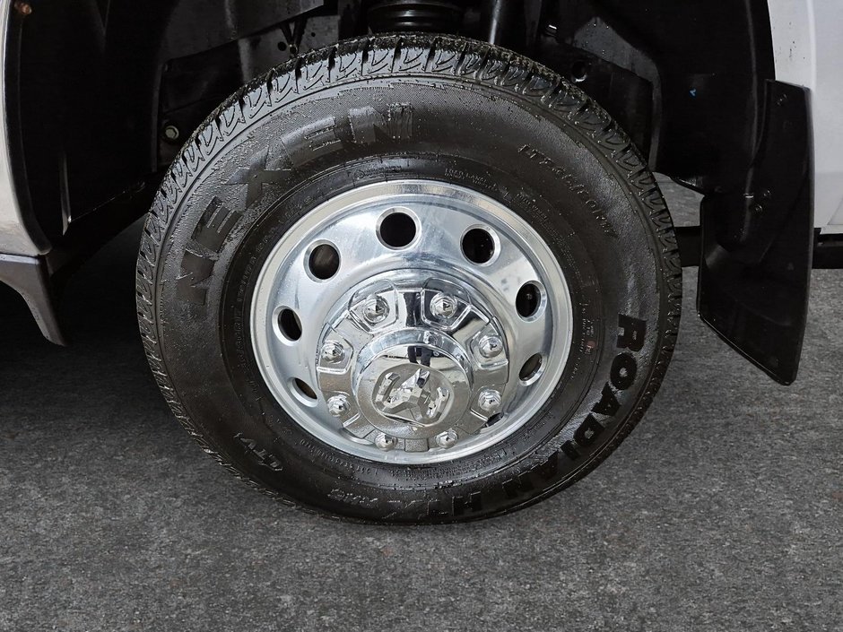 2019 Ram 3500 LARAMIE // LONGHORN // 3500 / DUALLY-6