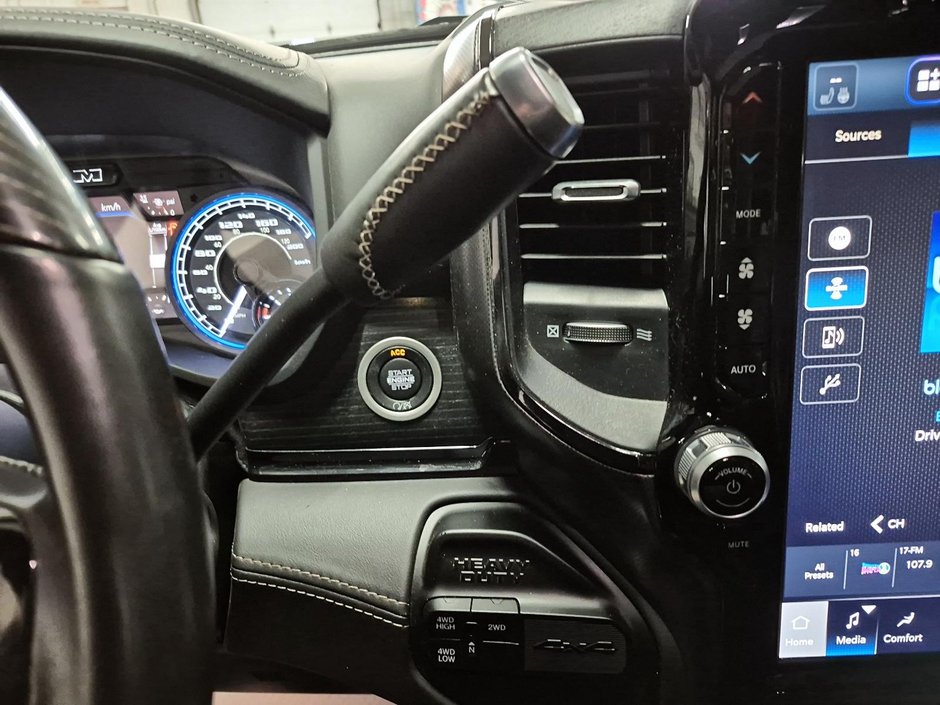 Ram 3500 RAM 3500 / LIMITED / 8 FOOT BOX 2022-14