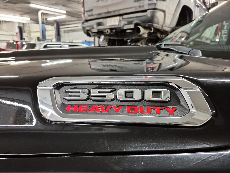 Ram 3500 RAM 3500 / LIMITED / 8 FOOT BOX 2022-5