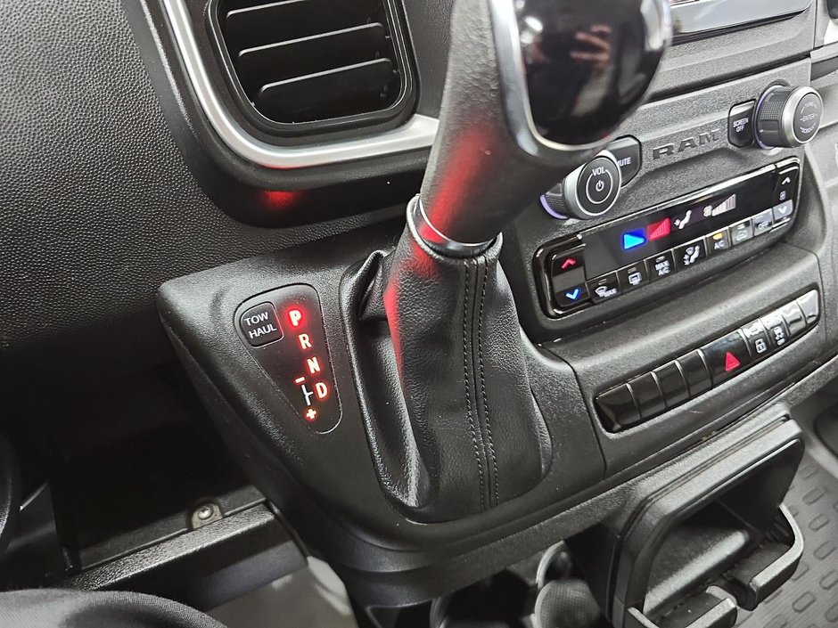 2023 Ram ProMaster Cargo Van 2500 159'' HIGH ROOF // CARPLAY & ANDROID AUTO-14